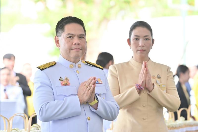 นายวราวุธ ศิลปอาช�