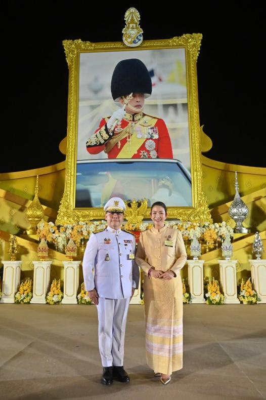 นายวราวุธ ศิลปอาช�