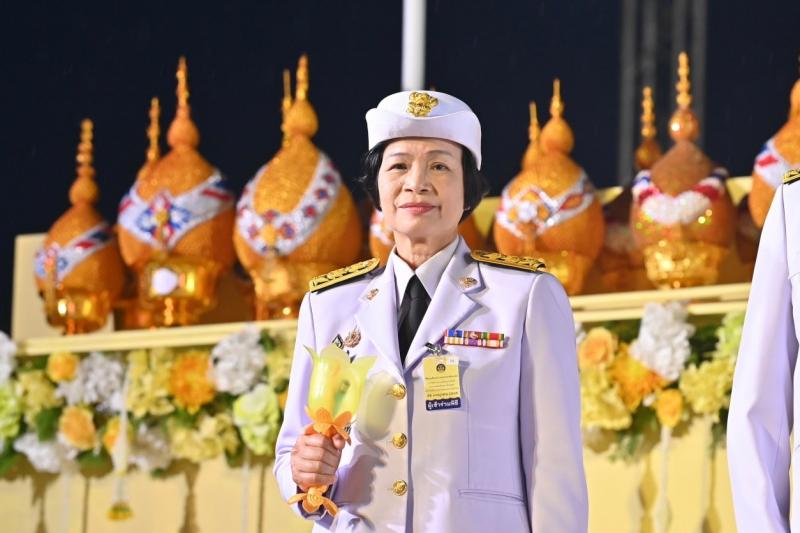 นายวราวุธ ศิลปอาช�