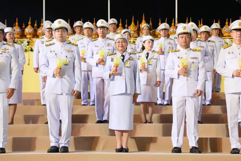 นายวราวุธ ศิลปอาช�