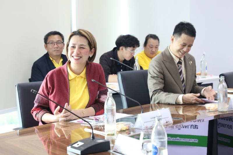 ศาสตราจารย์ ดร.กนก