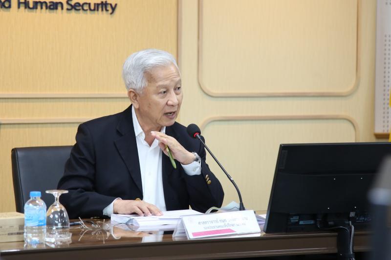 ศาสตราจารย์ ดร.กนก