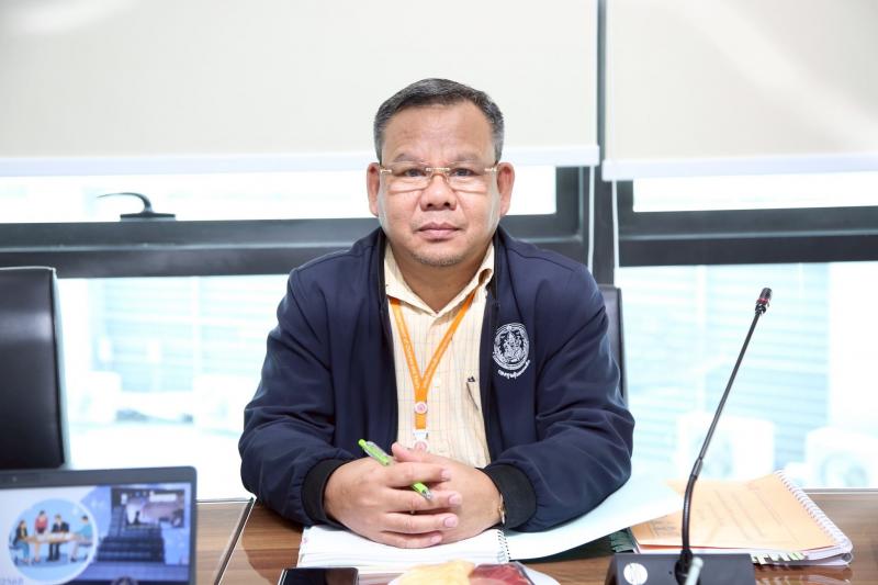 นางจตุพร โรจนพานิ�