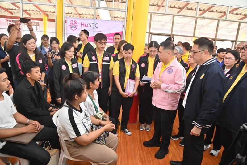 นายวราวุธ ศิลปอาช�