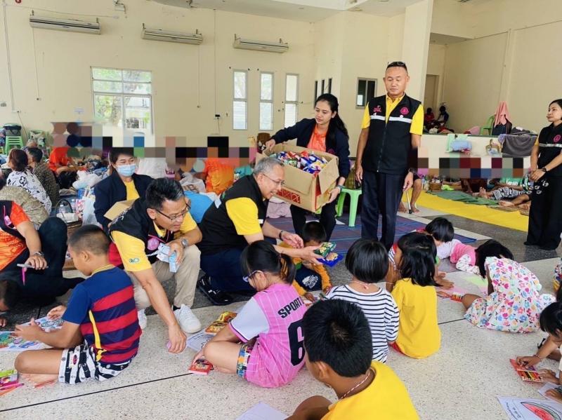 "วราวุธ" เผย พม. �