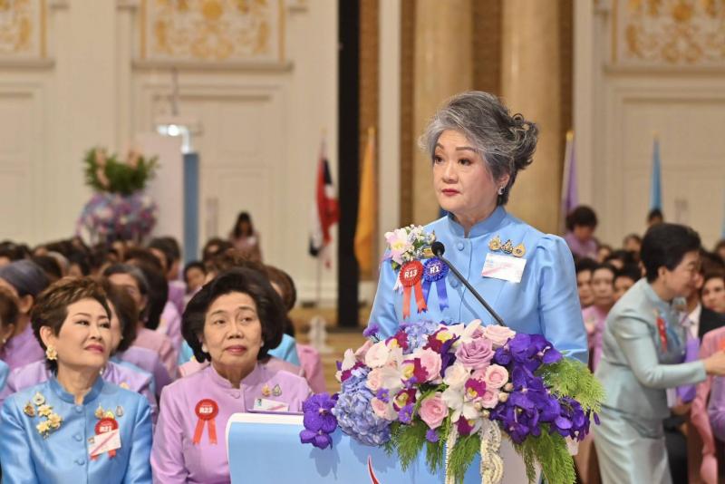 สมเด็จพระนางเจ้า�