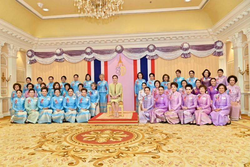 สมเด็จพระนางเจ้า�