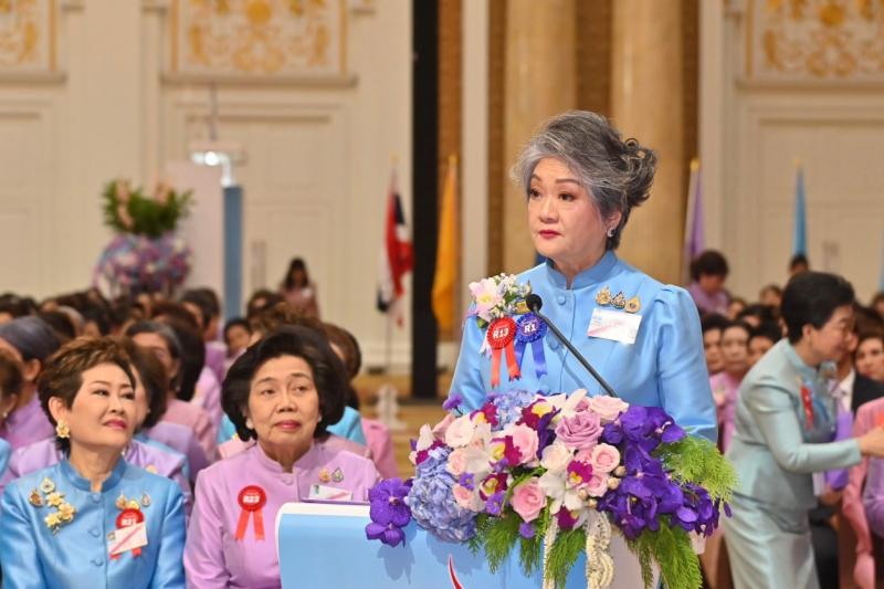 สมเด็จพระนางเจ้า�