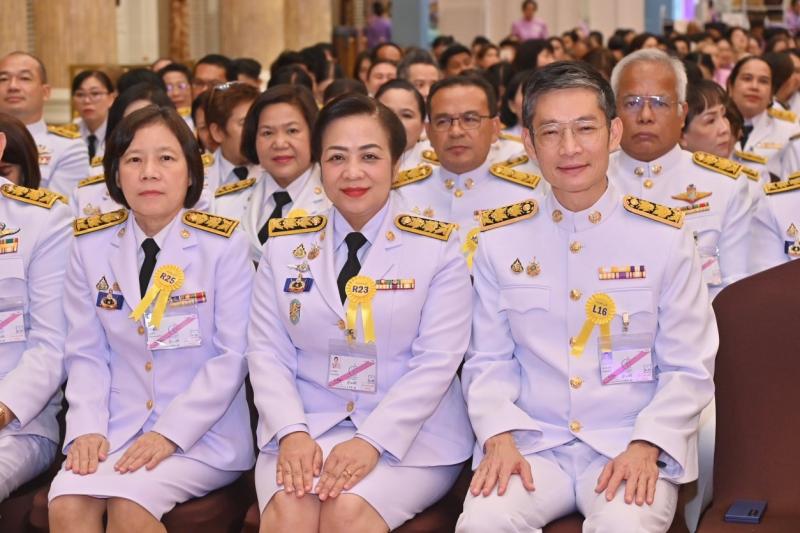 สมเด็จพระนางเจ้า�