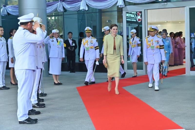 สมเด็จพระนางเจ้า�