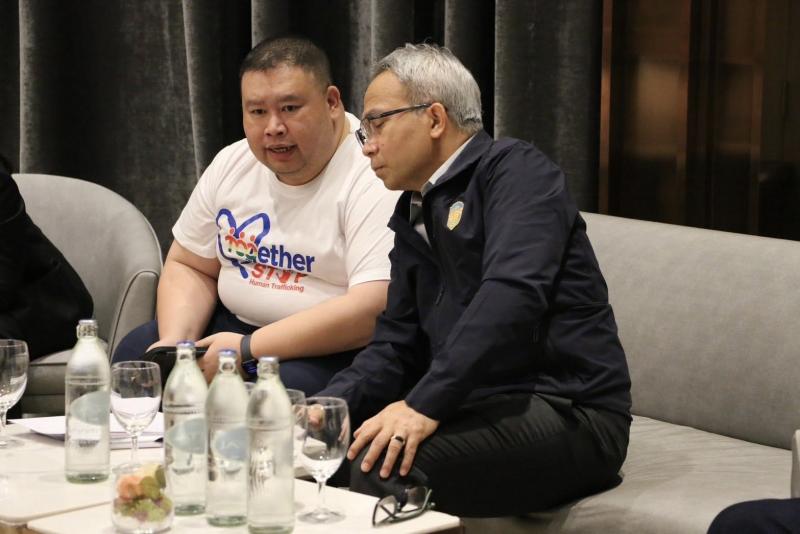 ปลัด พม. เป็นประธา�