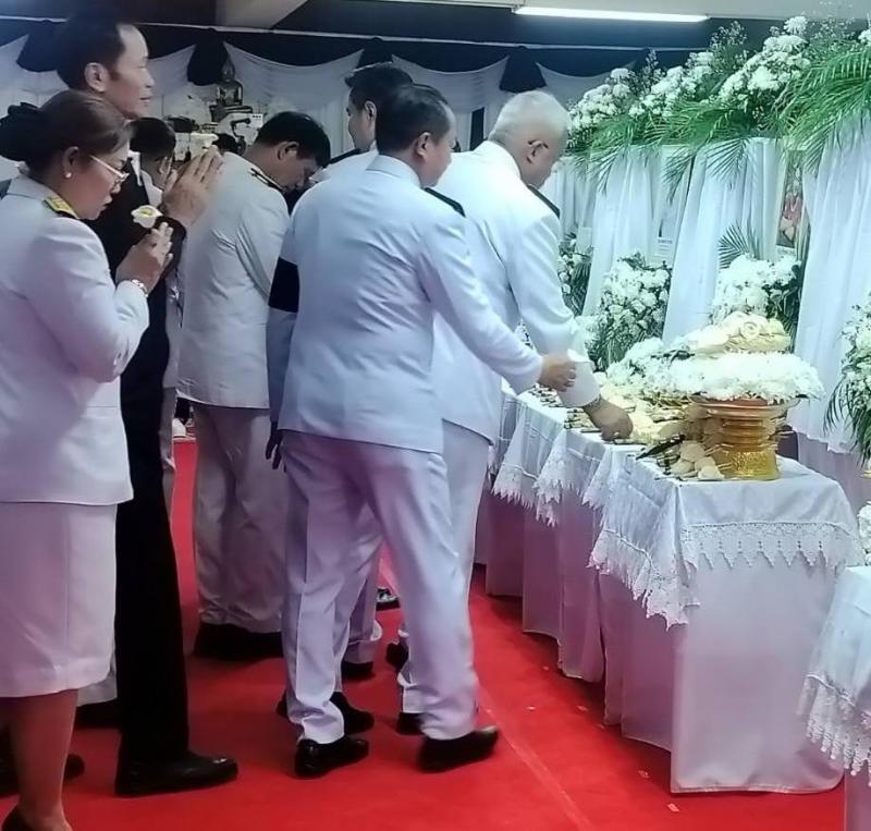 นายพิสิฐ พูลพิพัฒ�