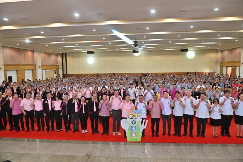 นายวราวุธ ศิลปอาช�