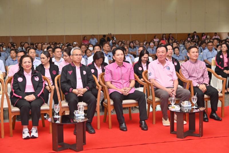 นายวราวุธ ศิลปอาช�