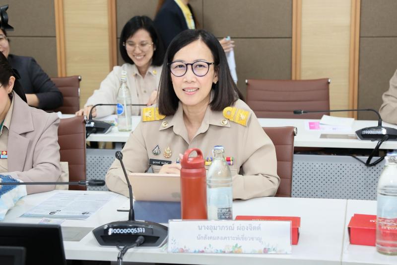 นายนิกร จำนง ประธา