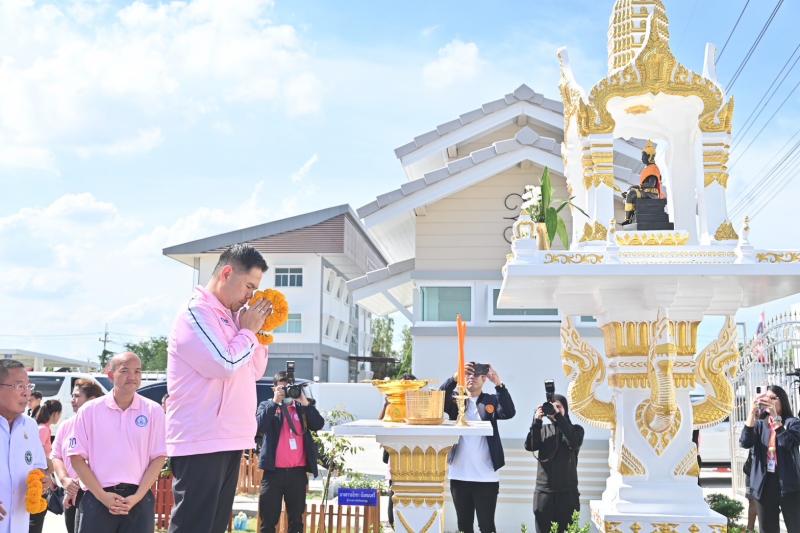 "วราวุธ" เปิดบ้�