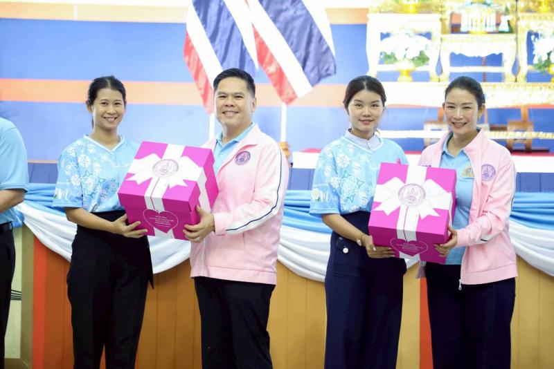 "วราวุธ-พม.-ชาวสุ�
