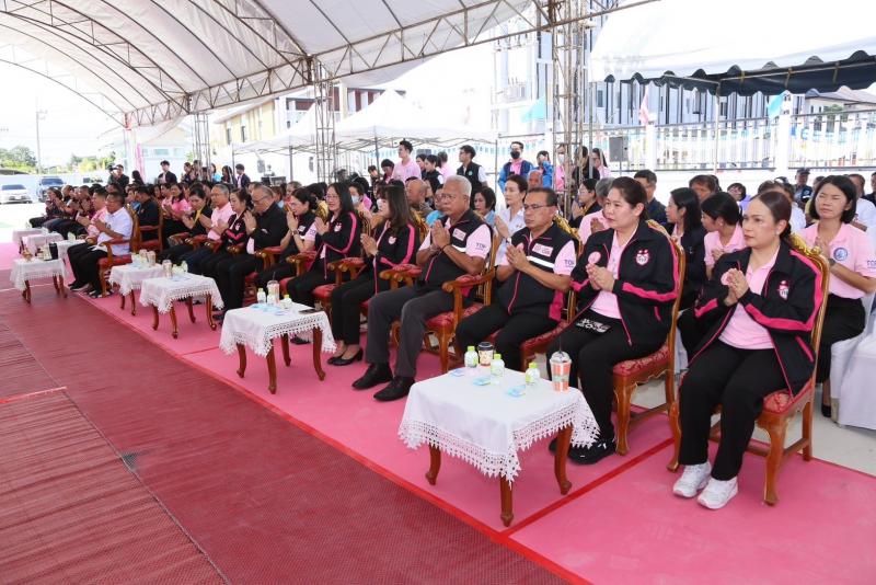 นายวราวุธ ศิลปอาช�