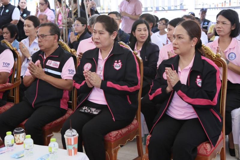 นายวราวุธ ศิลปอาช�