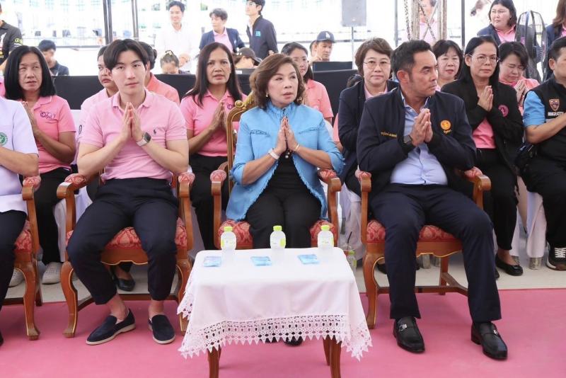 นายวราวุธ ศิลปอาช�