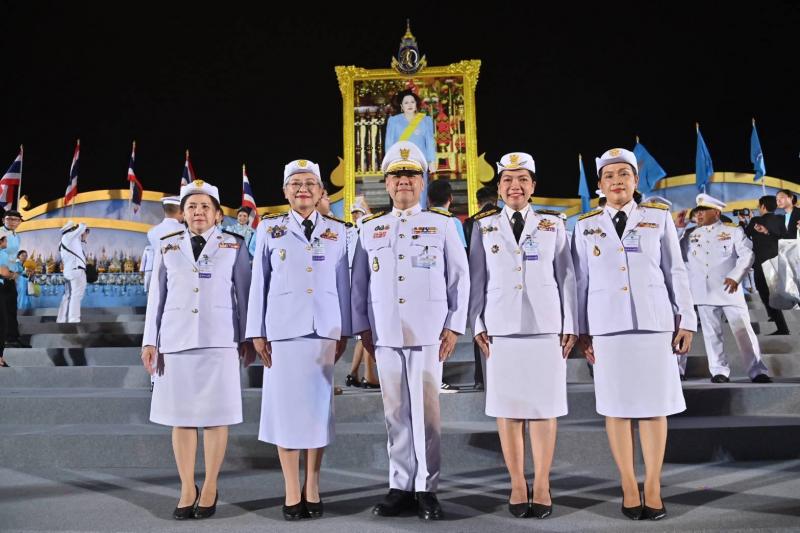 นายวราวุธ ศิลปอาช�