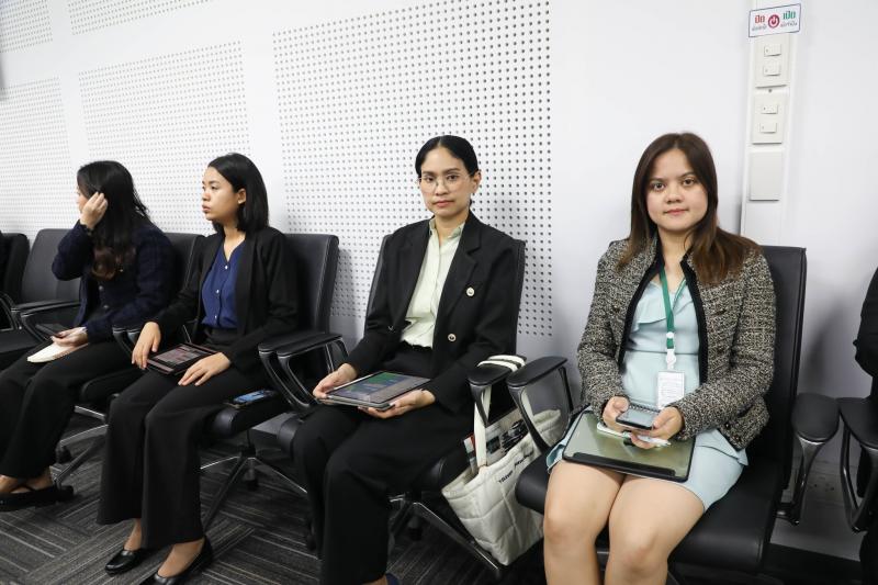 ศาสตราจารย์ ดร.กนก