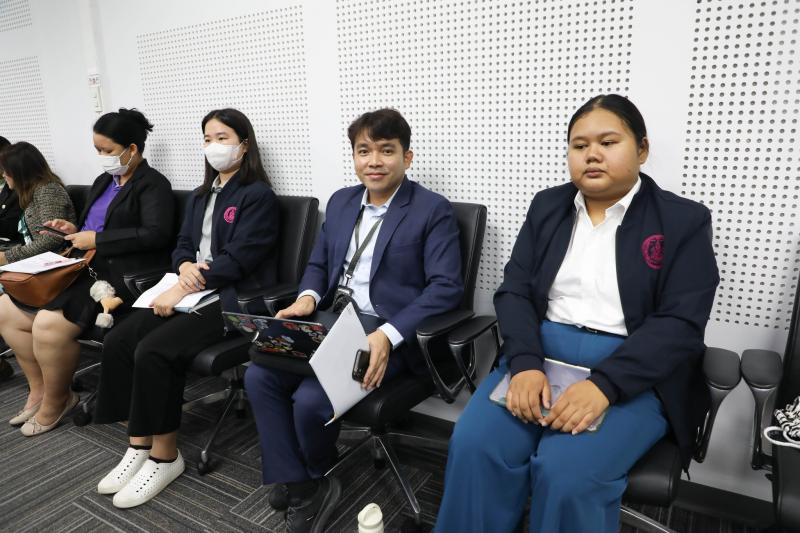 ศาสตราจารย์ ดร.กนก