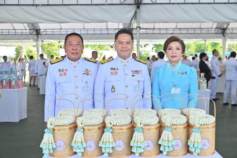 นายวราวุธ ศิลปอาช�