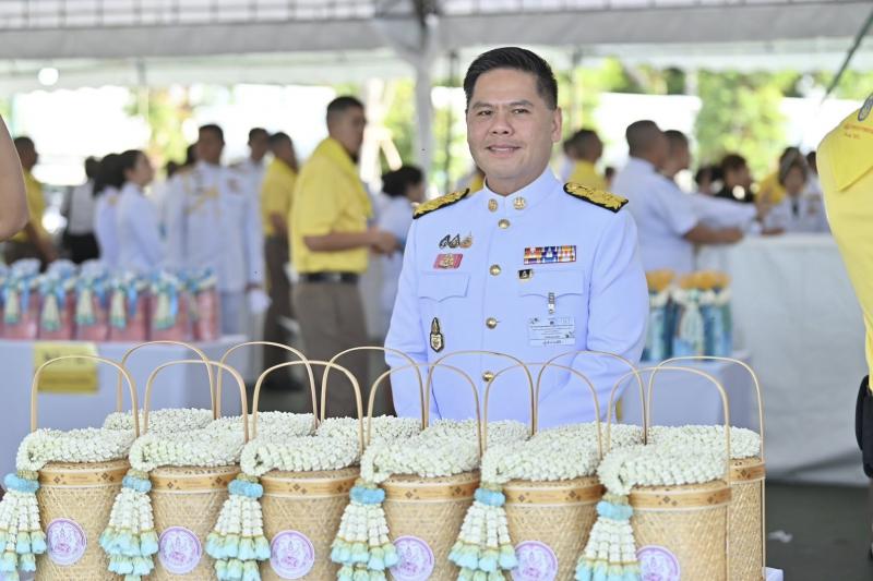 นายวราวุธ ศิลปอาช�