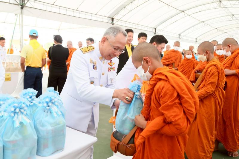 นายวราวุธ ศิลปอาช�