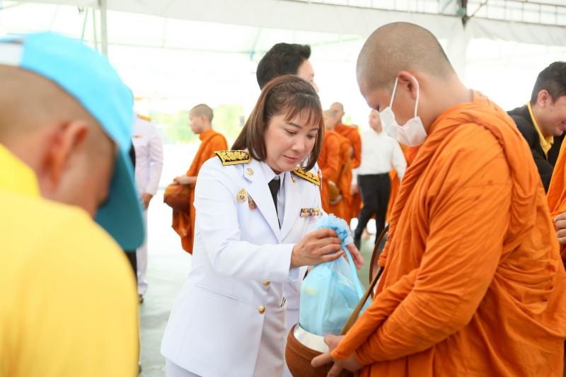 นายวราวุธ ศิลปอาช�