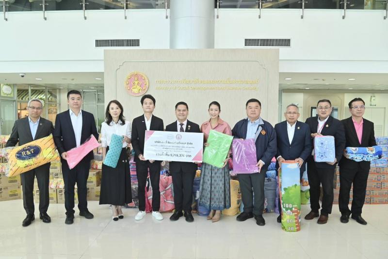 "วราวุธ" ขอบคุณ�
