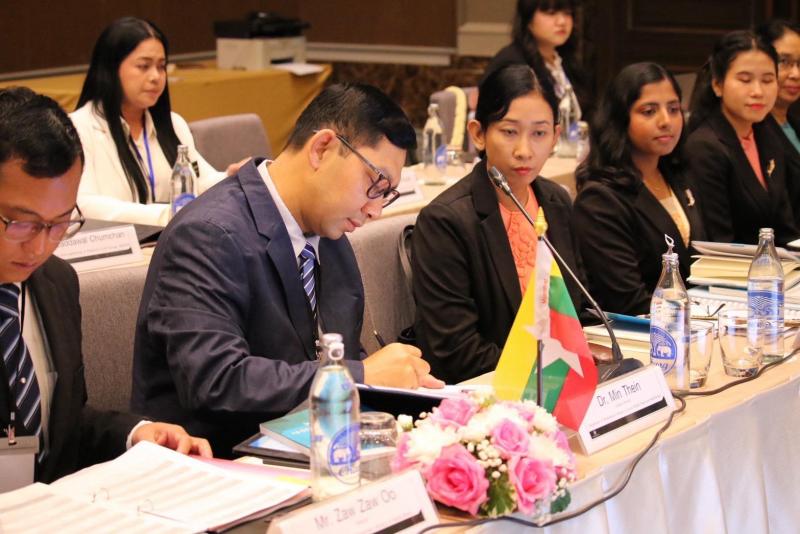 กระทรวงการพัฒนาส�