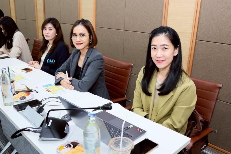 นางอัษฎาพร ไกรพาน�