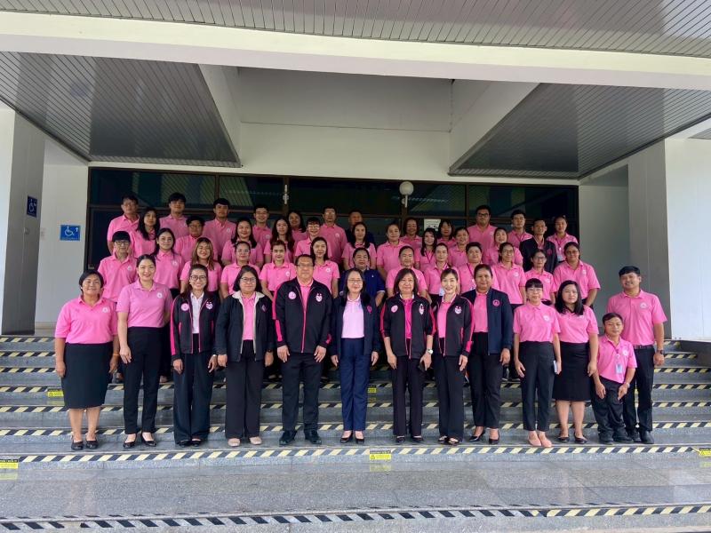 นางสาวนภาพร เมฆาผ�