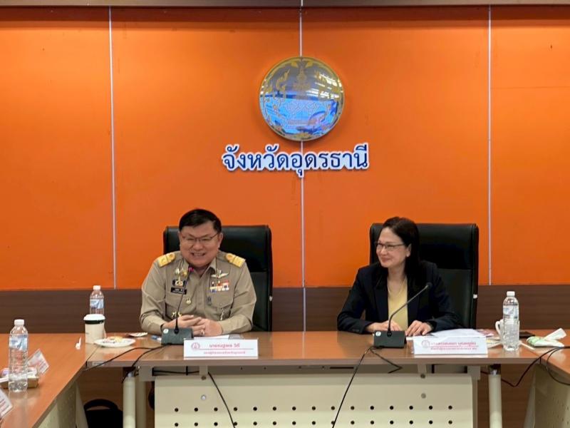 นางสาวสนธยา บุณยภ�
