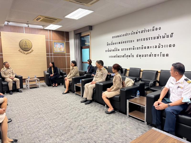 นางสาวสนธยา บุณยภ�