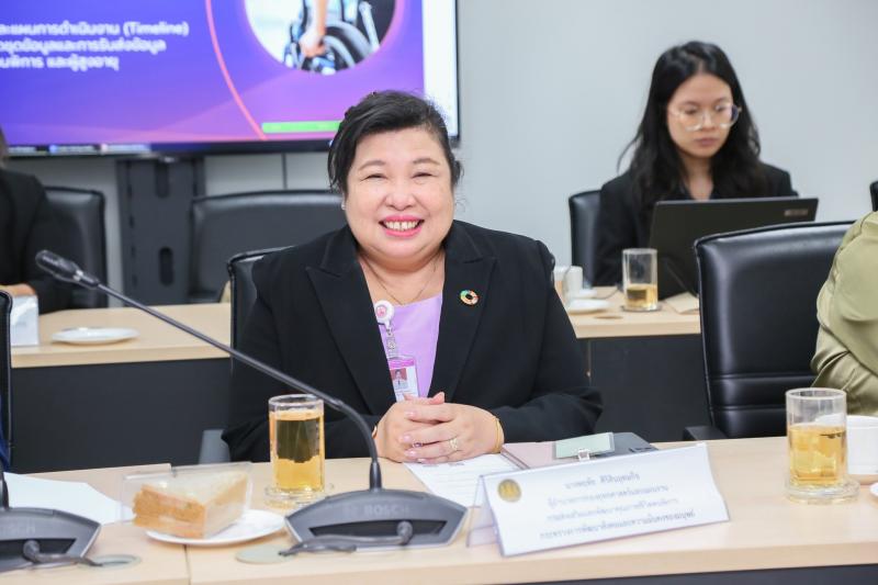 นายกิตติ อินทรกุล 