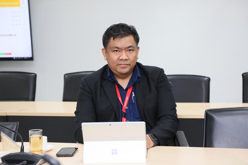นายกิตติ อินทรกุล 
