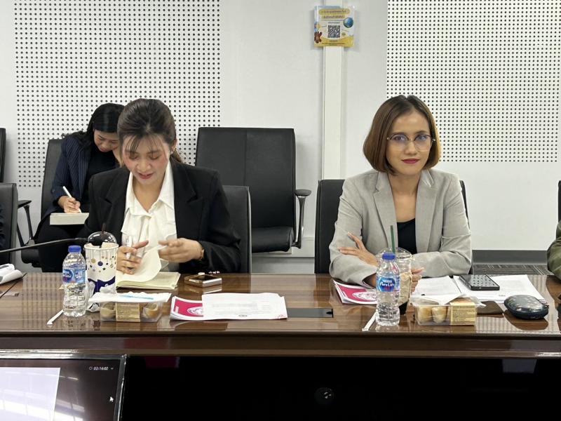 นายนิกร จำนง ประธา