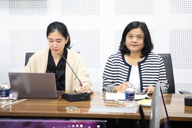นางสาวสุนีย์ ศรีส�