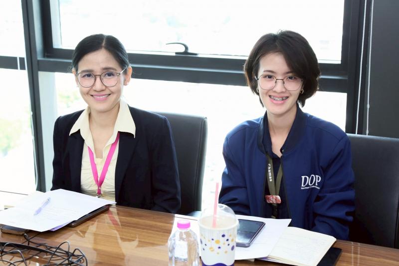นางสาวสนธยา บุณยภ�