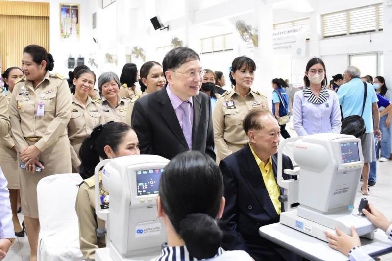 นางสาวชวนชม จันทะ�