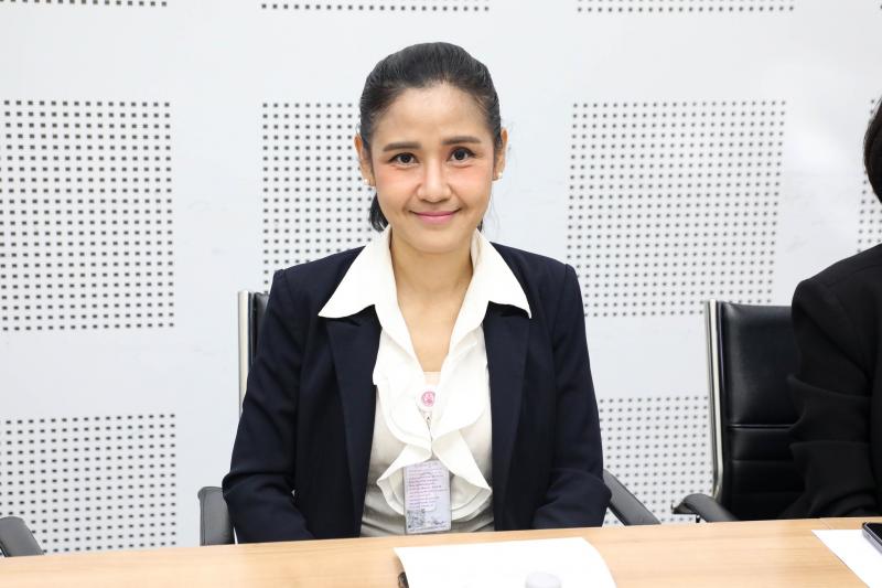 นางสาวสนธยา บุณยภ�
