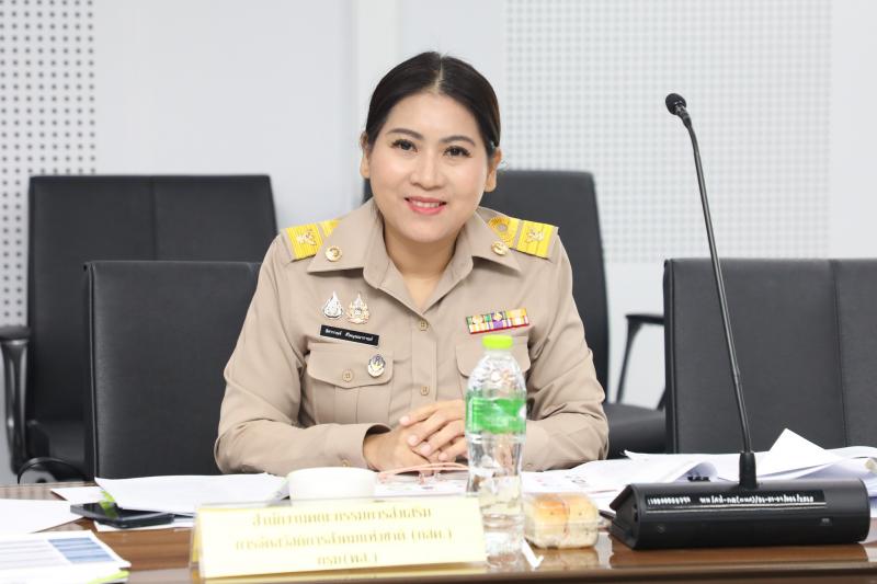 นายนิกร จำนง ประธา