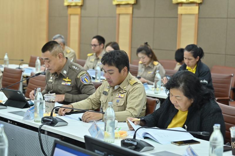 รมว.พม. เป็นประธาน�