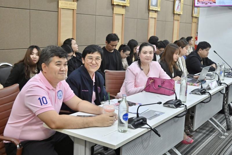 รมว.พม. เป็นประธาน�