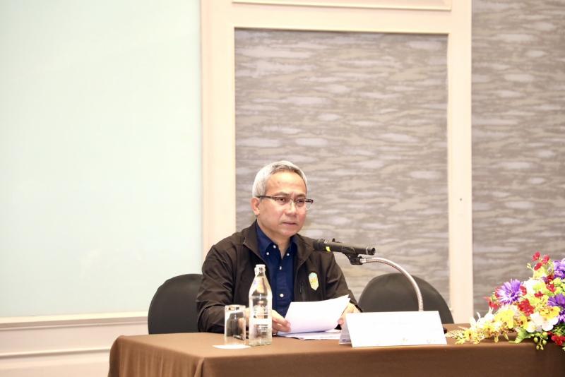 ปลัด พม. เป็นประธา�