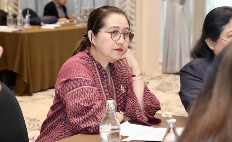ปลัด พม. เป็นประธา�