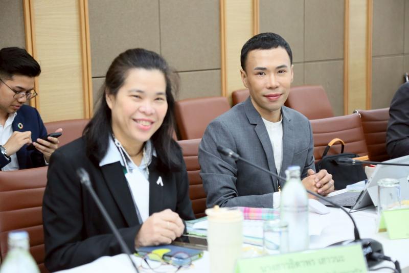รมว.พม. เป็นประธาน�